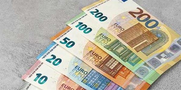 تحديث أسعار اليورو في منتصف تعاملات اليوم