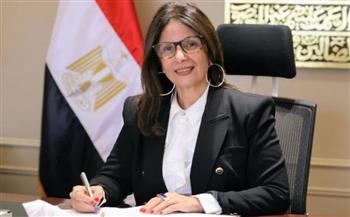   وزيرة الثقافة توافق على تجديد عرض 3 أعمال فنية من سبموزيوم أسوان