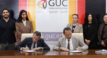   محافظ أسوان يوقع بروتوكولا مع الجامعة الألمانية 