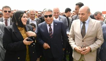   محافظ الدقهلية يفتتح مدرسة محمود نبيه للغات بمدينة الكردي