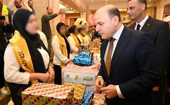   محافظ الغربية يشهد احتفال يوم اليتيم