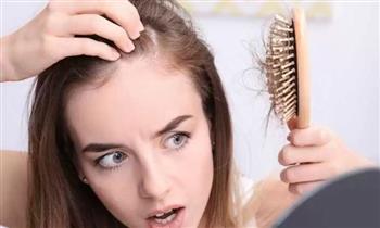   أسباب تساقط الشعر عند النساء