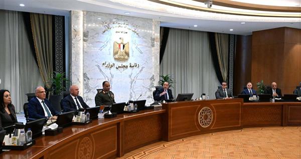 مدبولي: توجيهات من الرئيس بضرورة استمرار العمل على تحسين جودة الخدمات المقدمة للمواطنين