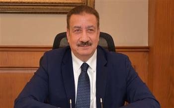   محافظ بورسعيد يعلن صرف مستحقات المعلمين المتأخرة   