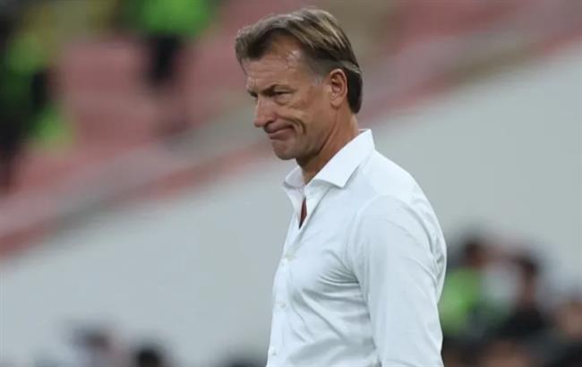 تقارير: الاتحاد السعودي يُنهي مهمة رينارد بشكل مفاجئ