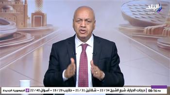   مصطفى بكري: عندنا جيش قاعد على الحدود وسط الحرب وقائد وطني مابينامش إلا ساعات محدودة