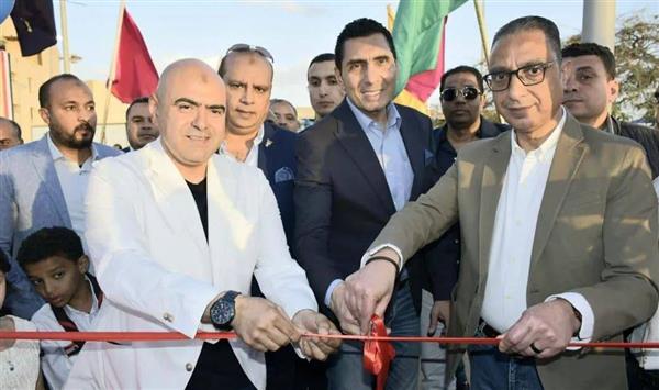 وزير الرياضة ومحافظ الجيزة يختتمان جولتهما بنادي ٦ أكتوبر
