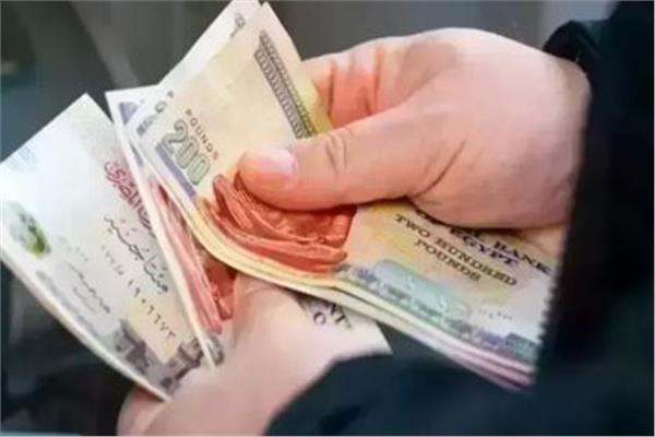 خلال ساعات.. صرف مرتبات شهر أبريل لجميع العاملين بالدولة