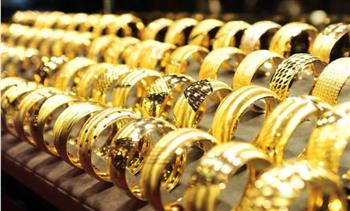   سعر الذهب اليوم الأحد