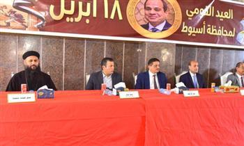 محافظ أسيوط يعقد لقاءً جماهيريًا مع أهالي بني عدي