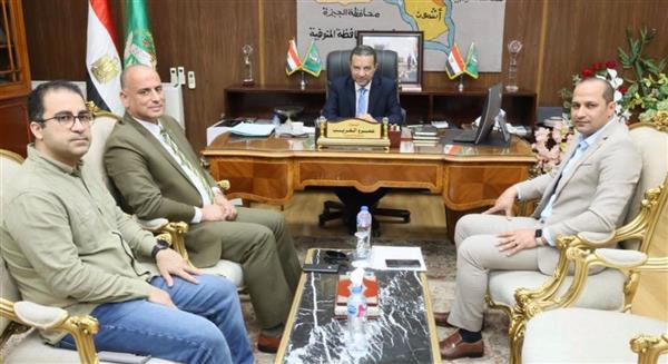 محافظ المنوفية يناقس الموقف التنفيذي لتعزيز البنية التحتية لقطاع الاتصالات