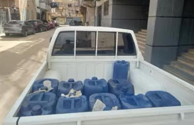 الإسكندرية .. ضبط زيوت طعام مجهولة المصدر ولحوم منتهية الصلاحية