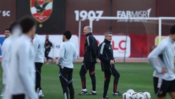   الدوري المصري .. الأهلي يمنح لاعبيه راحة سلبية قبل مواجهة سيراميكا