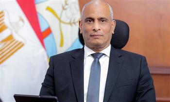   محافظ كفر الشيخ يتابع أعمال الرصف بقلين 
