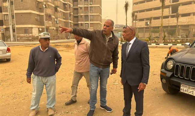 فكري يتابع تطوير الزهور والضواحي ببورسعيد