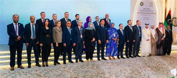 انطلاق الاجتماع رفيع المستوى حول "تنفيذ الاستراتيجية العربية لكبار السن"