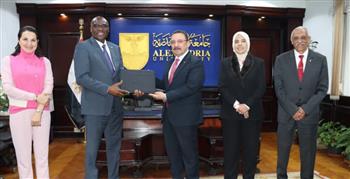   جامعة الإسكندرية تبحث تعزيز التعاون الأكاديمي والبحثي مع جامعة كارلتون الكندية