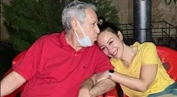   عاش بعيدا عن الأضواء.. القصة الكاملة لوالد الفنانة منة شلبي بعد رحيله