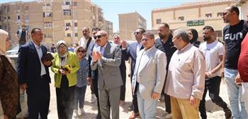   محافظ السويس يتفقد تطوير عمارات الدلتا بحي فيصل ويوجه برفع كفاءة المرافق