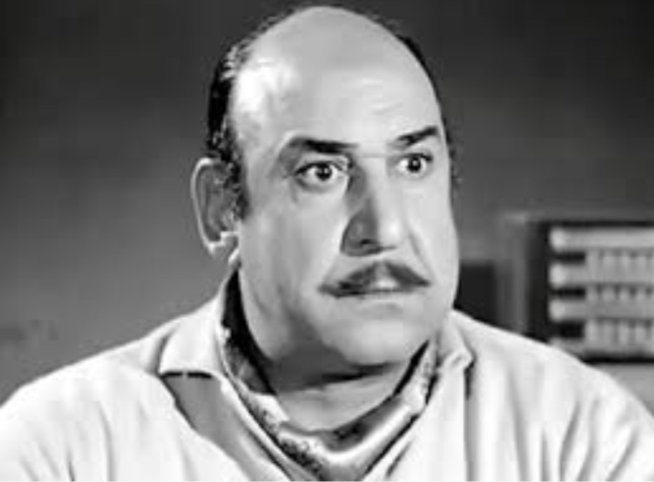 الفنان عدلي كاسب.. “عفريت السينما” الذي تلاعب بالشخصيات وخلد حضوره بين الخير والشر