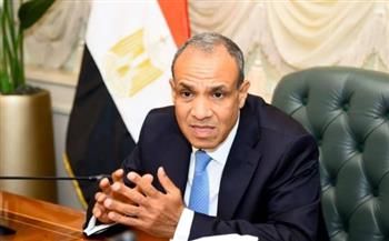  وزير الخارجية يبحث مع كبير مستشاري ترمب مستجدات الأوضاع في الشرق الأوسط وأفريقيا