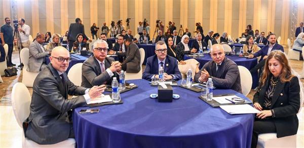 وزير التخطيط: المنطقة الاقتصادية لقناة السويس بوابة جذب الاستثمارات