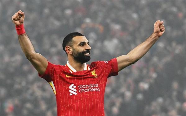 محمد صلاح في التشكيلة المثالية للجولة 33 بالدوري الإنجليزي