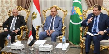   محافظ المنيا: شراكة جديدة لتطوير خدمات التأمين الصحي