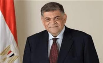   وزير التعليم العالي يهنئ الدكتور أشرف حاتم لفوزه بعضوية لجنة الصحة بالاتحاد البرلماني الدولي