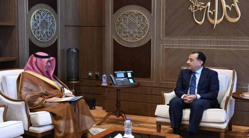 رئيس الوزراء: مواصلة التنسيق مع السعودية إزاء مختلف القضايا الإقليمية والدولية