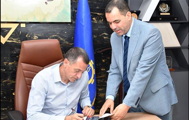 محافظ أسوان يعتمد خطة إمتحانات الفصل الدراسى الثانى لصفوف النقل