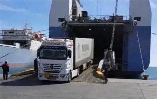 تداول 11 ألف طن و560 شاحنة بضائع عامة ومتنوعة بموانئ البحر الأحمر