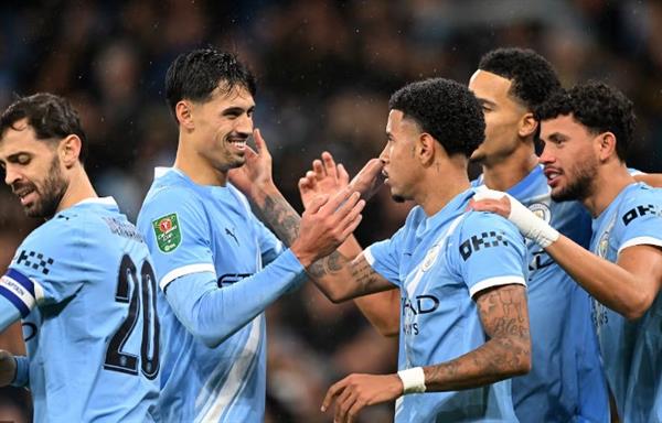 مرموش على دكة البدلاء.. تشكيل مان سيتي لمواجهة بيرنلي في الدوري