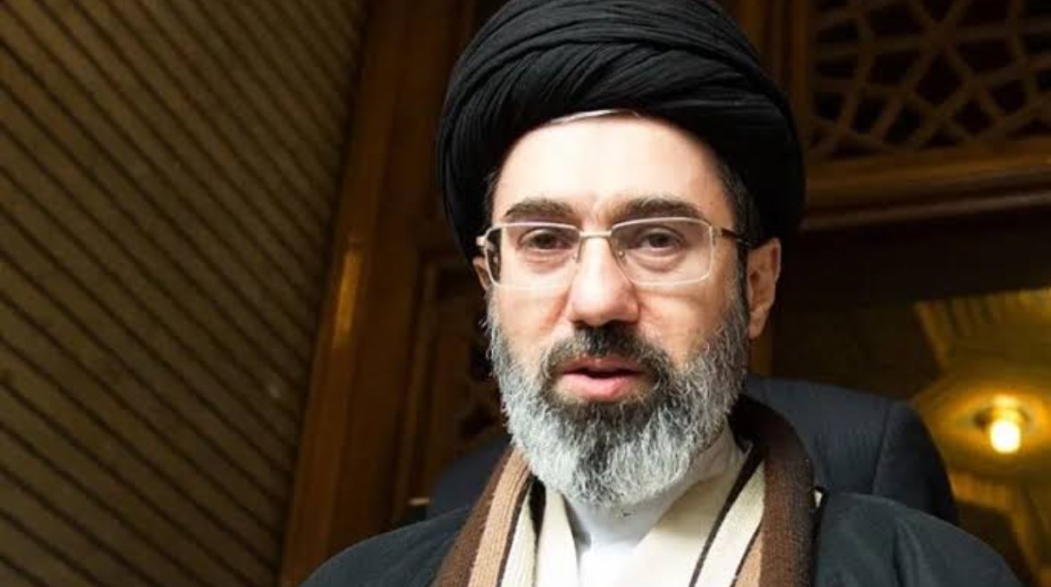 لغز غياب مجتبى خامنئي.. تفاصيل صادمة حول الحالة الصحية للمرشد الإيراني
