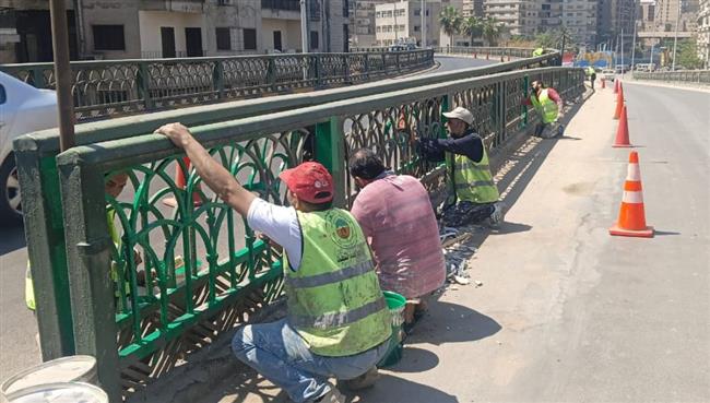محافظ الجيزة يتابع صيانة الكوبري المعدني وتركيب أسوار جديدة