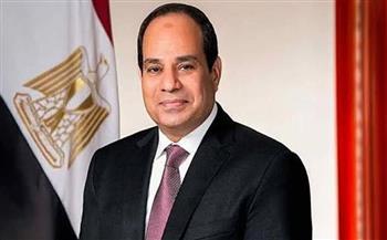 الرئيس السيسى يصل مطار لارنكا الدولى فى مستهل زيارته إلى قبرص