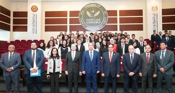 الرقابة المالية تستقبل قيادات وطلاب جامعة القاهرة الأهلية في زيارة ميدانية معرفية