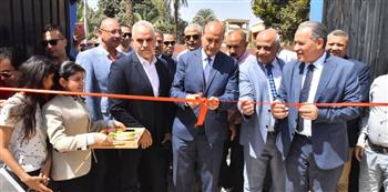   محافظ أسيوط يفتتح مدرسة الوليدية ويؤكد التوسع في إنشاء المدارس