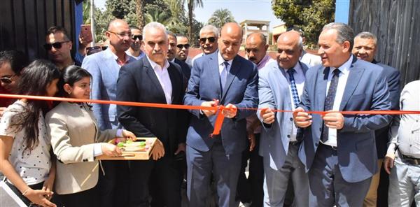 محافظ أسيوط يفتتح مدرسة الوليدية ويؤكد التوسع في إنشاء المدارس