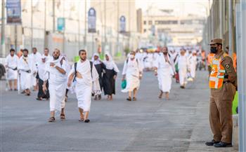   احترس الوقوع فيها.. محظورات الإحرام للرجال والنساء 