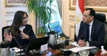 مدبولي يناقش مع وزيرة الثقافة الأهداف الاستراتيجية للوزارة