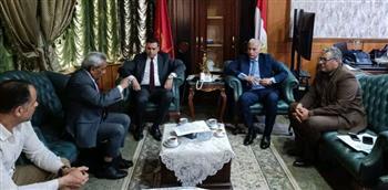 نائب محافظ بورسعيد يعقد اجتماعًا مع ممثلي الهيئة العامة لتعاونيات البناء
