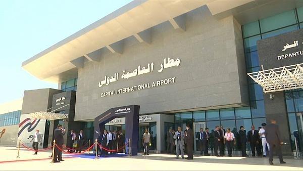 «المصرية للمطارات»: دراسة إنشاء مبان جديدة للركاب في مطارات العلمين وسفنكس والعاصمة الدولي