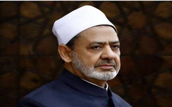   شيخ الأزهر يعزي رئيسِ الوزراء في وفاة والده اللواء كمال مدبولي