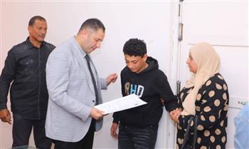 محافظ دمياط يبحث مشاكل ومطالب المواطنين بكفر سعد