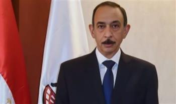   محافظ سوهاج يوقف معلمة بعد واقعة تعدٍ على طالب