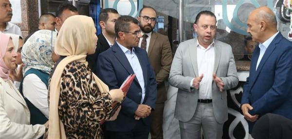 محافظ السويس يتفقد مركز طب أسرة الأمل ويؤكد تحسين الخدمات الصحية للمواطنين
