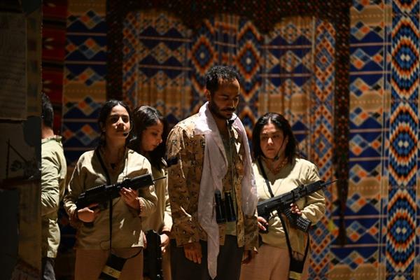 وزارة الثقافة تحتفي بأعياد تحرير سيناء بعروض المواجهة والتجوال من قصر ثقافة العريش وسط حضور جماهيري