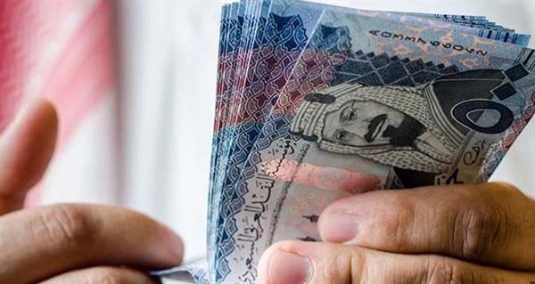 الريال السعودي يستقر.. هل يستمر الهدوء؟