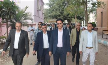   الجيزاوي: الاستفادة من مشروعات التخرج لطلاب كلية الزراعة وتحويلها إلي كيانات اقتصادية 